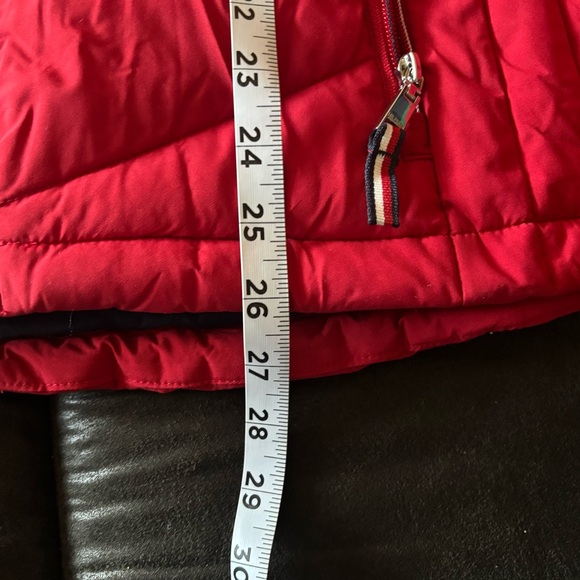 Tommy Hilfiger Women’s Vibrant Red Puffer Jacket - Picture 10 of 15